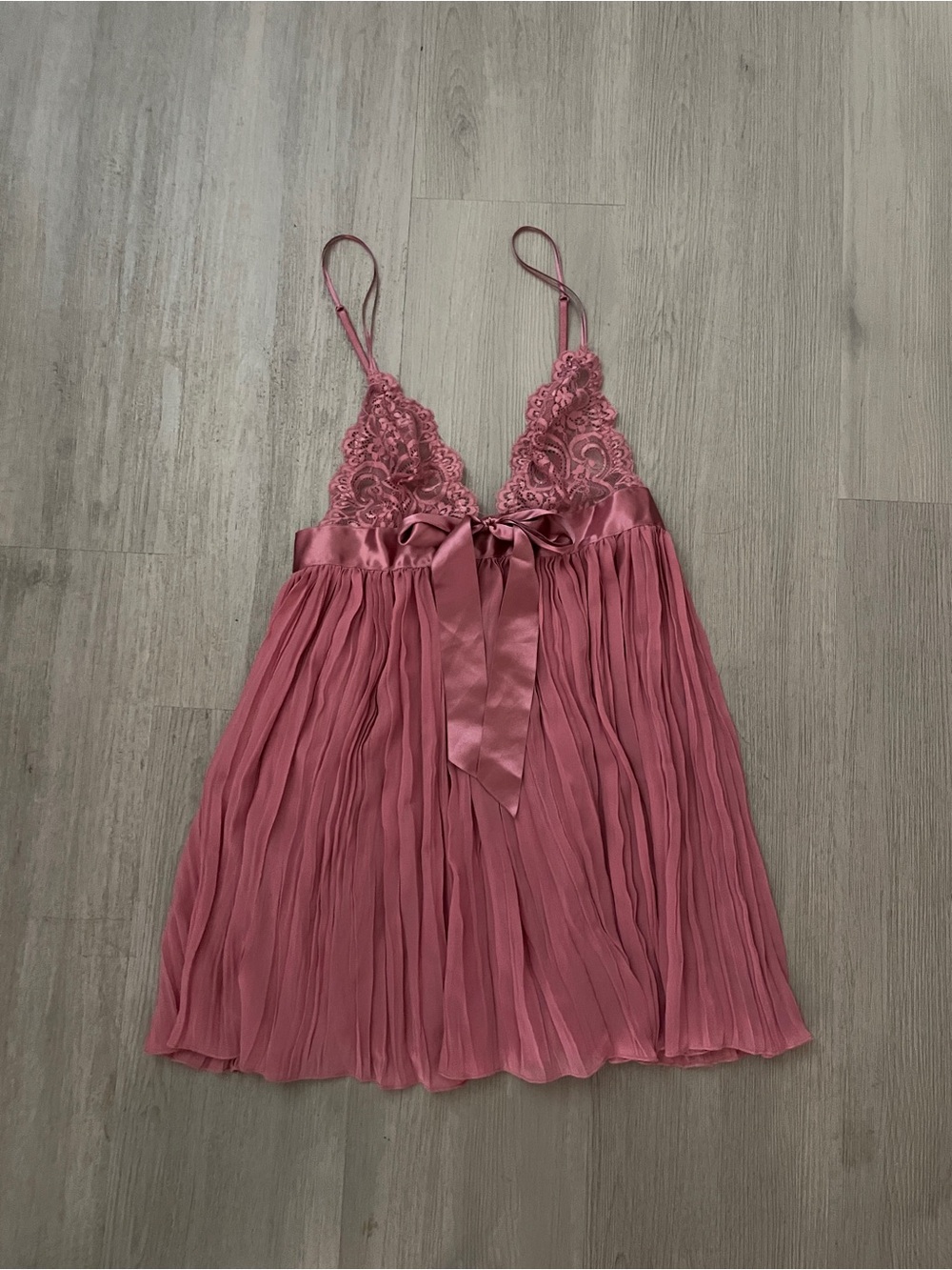 Victoria's Secret Pink Slip Lace Bow Size S 2017 Coquette Lingerie Chemise - Picture 2 of 6